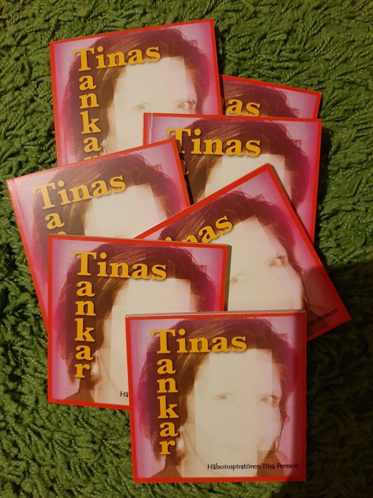 Tinas Tankar röd